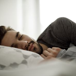 Ποιο όνειρο που βλέπουμε ίσως είναι πρόωρο σημάδι άνοιας