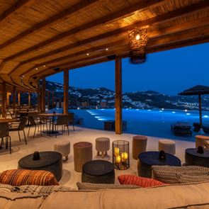 Pacha: Μετά την Ίμπιζα, κατακτά την Μύκονο