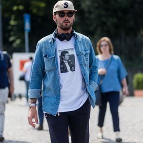 Με shacket αντί για τζάκετ