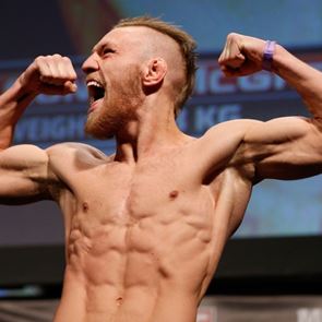 Ο Conor McGregor επανέρχεται μάχιμος