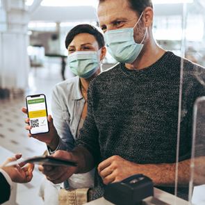 Πλαστά πιστοποιητικά εμβολιασμού, ένα σοβαρό πρόβλημα