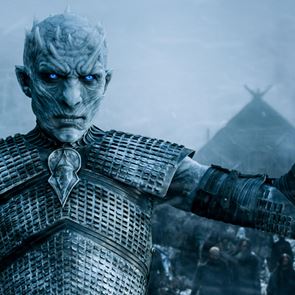 Δεκάδες πτώματα στις φωτογραφίες που διέρρευσαν από την 8η σεζόν του Game of Thrones