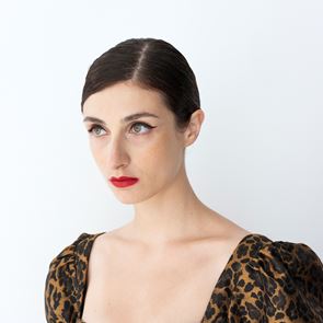 Τα πολλά πρόσωπα της Έφης Γούση