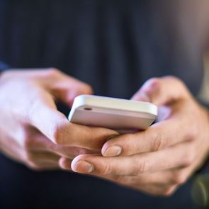 Τώρα μπορείς να στείλεις στον εαυτό σου μήνυμα στο WhatsApp