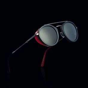 Η Omega λανσάρει γυαλιά ηλίου