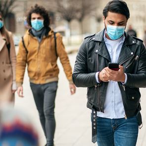 Προστατευτική μάσκα: Οι επιλογές, οι τιμές και τα πρόστιμα