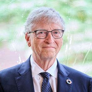 Τα μυστικά του Bill Gates για να διαβάζεις και εσύ 50 βιβλία τον χρόνο