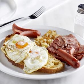 &#39;Συν Αθηνά&#39; για &lt;em>brunch&lt;/em> με την πιο όμορφη θέα στην Ακρόπολη