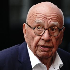 H ιστορία του Rupert Murdoch έχει κάτι από τη σειρά Succession