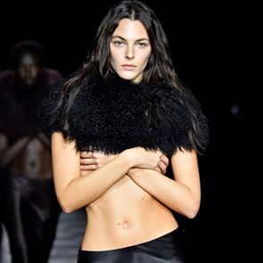 Vittoria Ceretti, ένα ακόμη μοντέλο για τον Leonardo DiCaprio