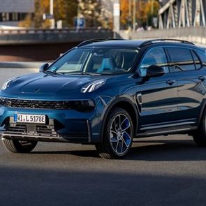 Πρώτη επαφή στην Ελλάδα με το Lynk & Co 01