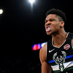 Το μυθικό συμβόλαιο του Γιάννη Αντετοκούνμπο σε ένα γράφημα