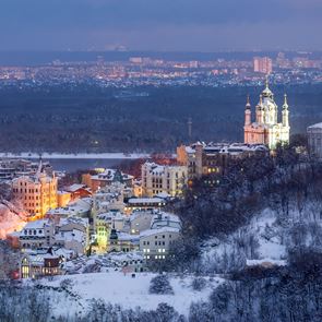 Το ΥΠΕΞ καλεί τους Έλληνες πολίτες να εγκαταλείψουν άμεσα την Ουκρανία