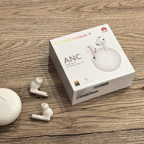 Τα HUAWEI FreeBuds 7i προσφέρουν σοβαρό ήχο σε πολύ καλή τιμή [Tech Review