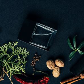 Κάποια από τα καλύτερα πικάντικα αντρικά αρώματα