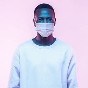 Ο κορονοϊός προκάλεσε μεγάλο πλήγμα στη βιομηχανία της μόδας