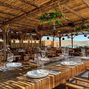 Coyoacan Playa: Αύρα Μεξικού στο Varkiza Resort