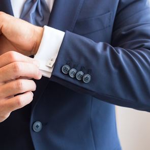 Μετά την τρυποφοβία, η κουμποφοβία