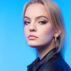 Η Dasha Navalnaya ακολουθεί τα βήματα του πατέρα της, Alexei Navalny