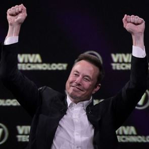 Ο Elon Musk ετοιμάζει extreme make over στο &lt;em>Twitter&lt;/em>