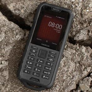Το Nokia 800 Tough είναι πολύ σκληρό για να πεθάνει