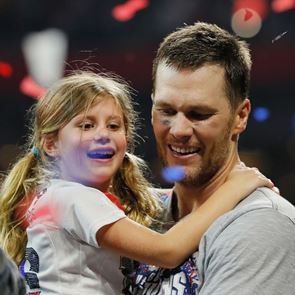 Τι ζόρι τραβάει ο Tom Brady με τα αγόρια που θα βγουν ραντεβού με την κόρη