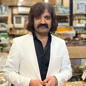 Murat Erdem, o cult Τούρκος που κάνει καριέρα στο ελληνικό TikTok