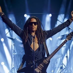 O Lenny Kravitz είναι πιο ελεύθερος από ποτέ