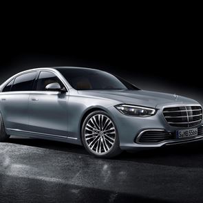Η Mercedes-Benz S-Class είναι πιο επιβλητική από ποτέ