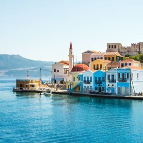 Μύθοι και αλήθειες για την αποστρατιωτικοποίηση του Καστελόριζου