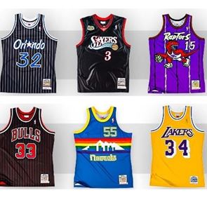 Τελικά, ποια είναι η πιο εμβληματική φανέλα στην ιστορία του NBA