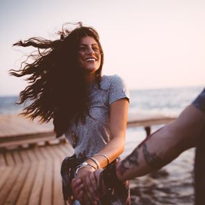 Όλα όσα δείχνουν ότι η σχέση σας είναι έτοιμη για το επόμενο βήμα