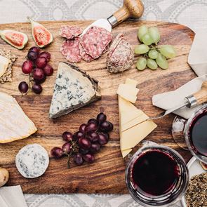 Κρασί &amp; τυρί: Tέλειος γάμος ή σίγουρο διαζύγιο