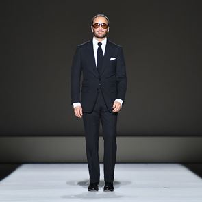 Τα looks που ξεχώρισαν από την κολεξιόν Άνοιξη/Καλοκαίρι 2019 του Tom Ford