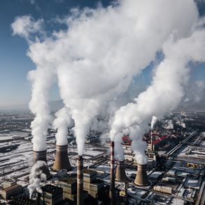 Τι &lt;em>σχέση&lt;/em> έχει η ατμοσφαιρική ρύπανση με το Αλτσχάιμερ