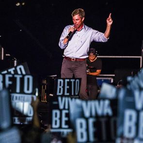 Ποιος είναι ο Beto O&#39; Rourke που τον χαρακτηρίζουν &quot;JFK του Τέξας