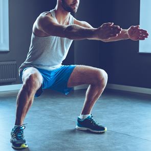 2 σύντομες και αποτελεσματικές ασκήσεις για ατσάλινα πόδια