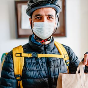 Τα επικρατέστερα σενάρια για την επόμενη μέρα του κορονοϊού