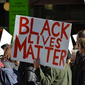 ΗΠΑ: 47χρονος Αφροαμερικανός έπεσε νεκρός από τα πυρά αστυνομικών