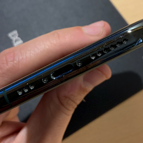 Το επόμενο iPhone ίσως να μην έχει θύρα φόρτισης