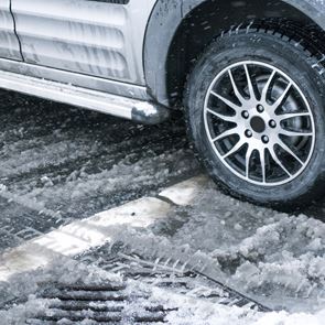 Πώς θα προστατεύσεις το αυτοκίνητό σου από την κακοκαιρία