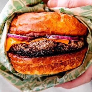 Θα έπαιρνες ποτέ burger σε ένα high-end εστιατόριο