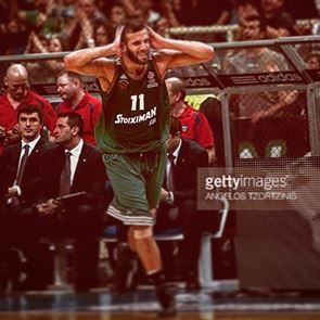 Όταν ο Νίκος Παππάς έβριζε τον Βασίλη Σκουντή και τους δημοσιογράφους