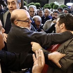 ΣΥΡΙΖΑ: Τα καλύτερα σχόλια και memes για το συνέδριο φιάσκο