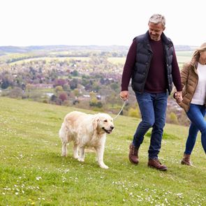 Τι είναι το περπάτημα της πορδής και γιατί κάνει πολύ καλό στην υγεία