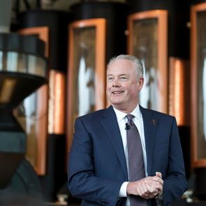 Γιατί οι CEOs παραιτούνται ο ένας μετά τον άλλον