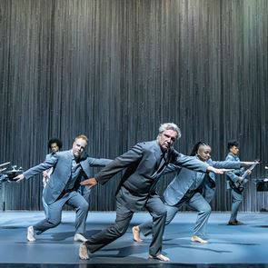 David Byrne's American Utopia: Πρώτο trailer για τη νέα ταινία του Spike Lee