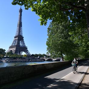 Ο κορονοϊός χορεύει την Ευρώπη σε ρυθμούς lockdown