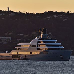 Τα &#39;καταφύγια&#39; των πολυτελών γιοτ των Ρώσων ολιγαρχών