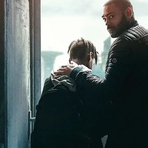 Η έξοχα προκλητική δυστοπία του The Kitchen